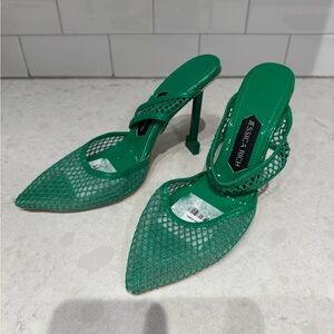 Jessica Rich Vibrant Green Mesh Heels